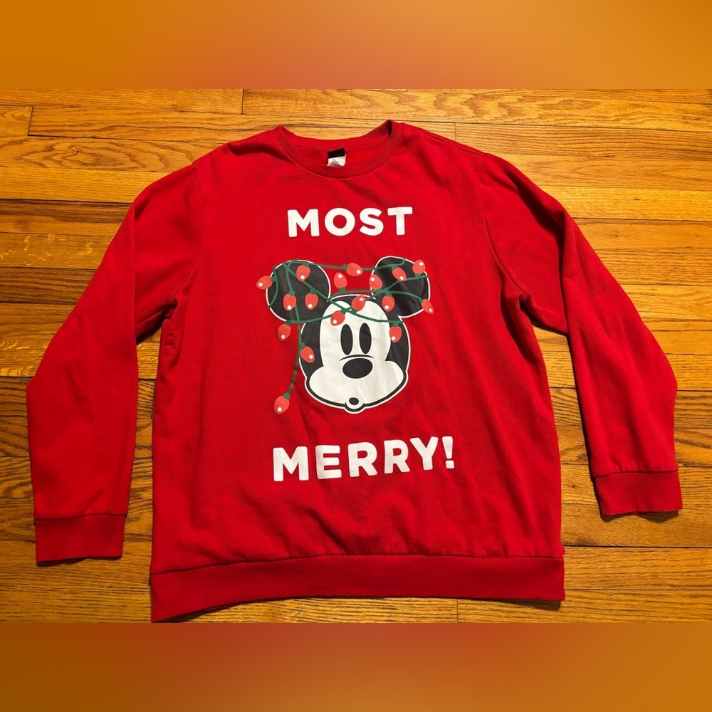 Disney Red Christmas 🎄 Mickey Mouse Sweatshirt